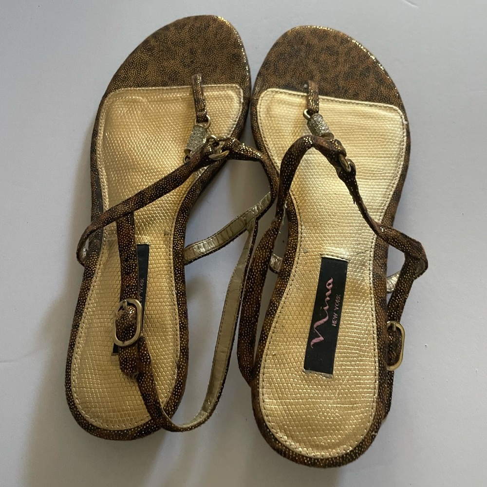 Nina New York animal print flat sandals.  Sz. 10